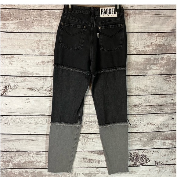 RAGGED PRIEST - 3 PANEL BLACK AND GRAY JEANS in size 26 - Picture 6 of 7